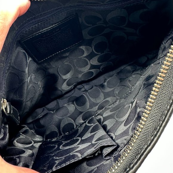 Vintage COACH Legacy Black Leather Hobo Shoulder/Handbag in EVC - Picture 13 of 16